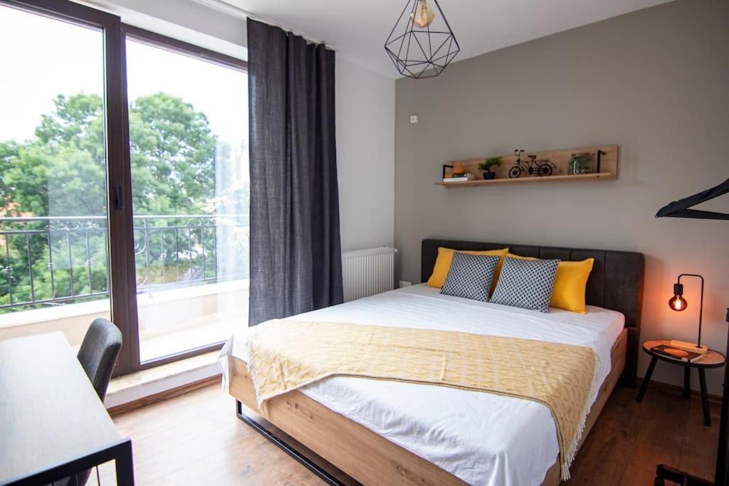 With Private Parking Apartament Sofia